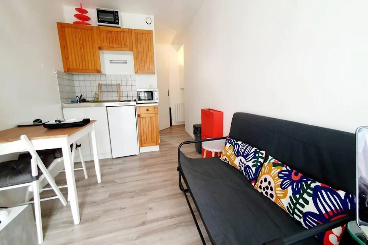 Charmant App. Mezzanine Calme Au Centre De Vannes Apartment France